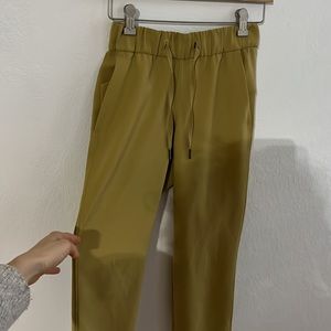 Lululemon Stretch High Rise Pant Sz 2